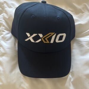 XXIO Black and Gold Cap